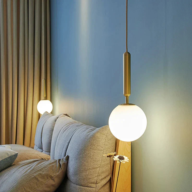 GoldenLoom | Ceiling Light – Elegant Golden Glow